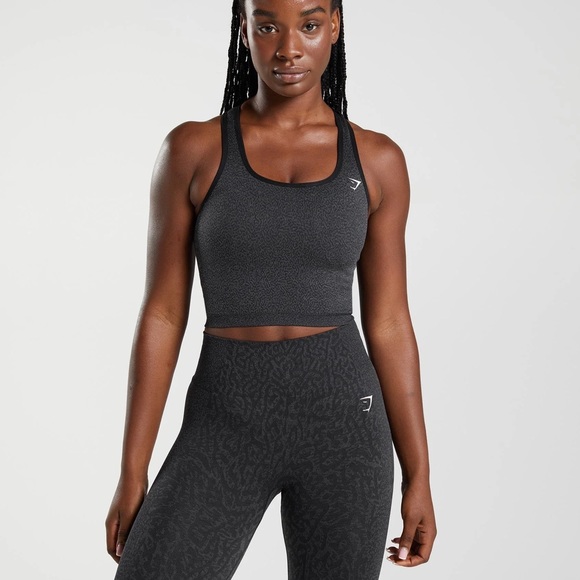 Gymshark Adapt Animal Reef in Black color - Picture 9 of 10